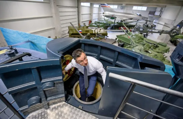 Šarec v Park vojaške zgodovine povabil še več šolarjev