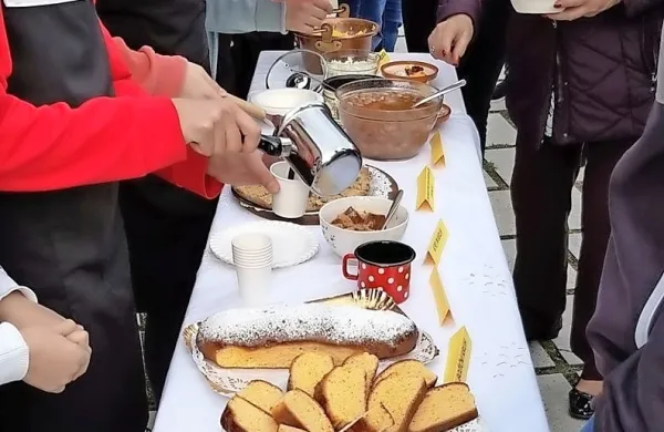 Okisan fižol in v stari lokomotivi pečeni kostanji