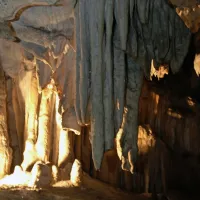 Člani društva so odkrili tudi  pomembne dele Postojnske jame.