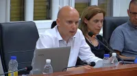 Bistriški svetnik in pravnik Andrej Batista je uspel dokazati, da bi 
moralo sodišče glede referenduma o migracijskem centru presojati tudi ustavno pravico občanov do referenduma. 