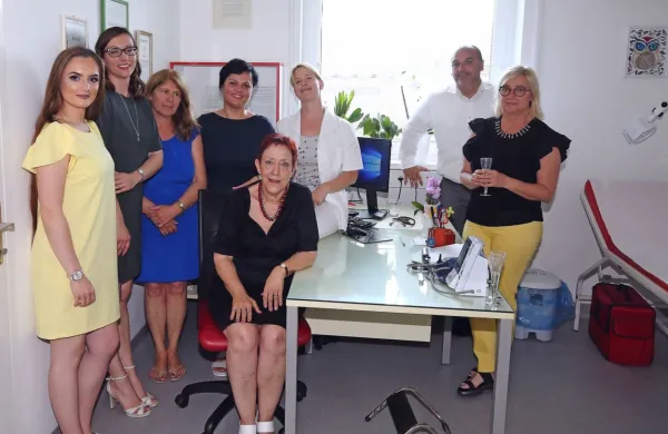 Danes  so odprli  zdravstveno postajo v Šalari, v kateri bosta 
delovala dva tima družinske medicine. 