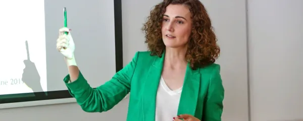  Iva Tomić: “Brezposelnost v mladih letih ima lahko   negativne 
posledice na posameznika, ki to doživlja.”