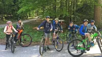 PD Ajdovščina je z aktivno sekcijo turnih kolesarjev in ureditvijo 
odseka Slovenske turno kolesarske poti razveselilo številne uporabnike. 