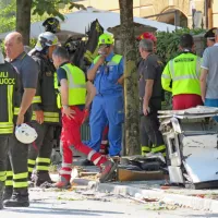 Velika ekipa reševalcev je delala več kot deset ur. 