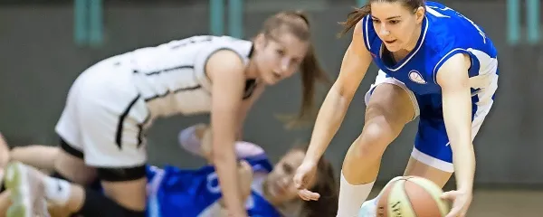 Na parketu se je treba hitro znajti ...