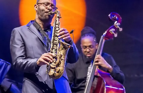 Kenny Garrett je  pred gradom Kromberk upravičil svoj sloves. 