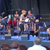 Letošnji festival MareziJazz so v petek odprli istrski domačini,  Špičikuc Orchestra iz Sv. Petra.   