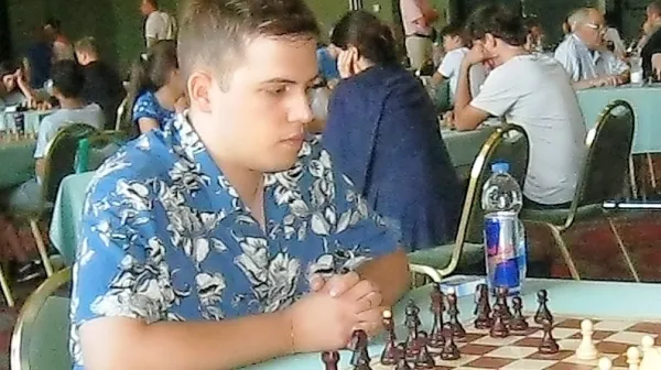 Mladi italijanski velemojster Pier Luigi Basso je prvo ime portoroškega šahovskega opna.
