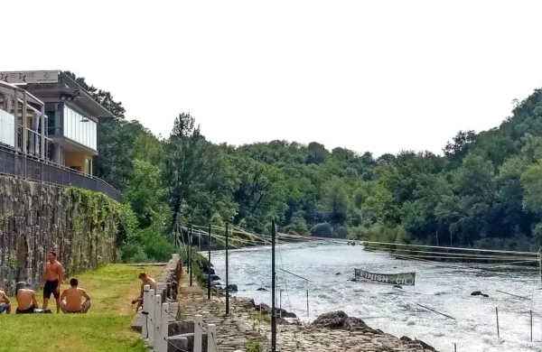 V EZTS upajo, da bo tokrat razpis uspešen in bodo brv čez Sočo 
začeli graditi jeseni in jo zaključili do  konca prihodnjega leta. 