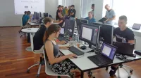 Mladi programerji, tako študenti kot dijaki, so v desetih dneh domala iz nič ustvarili “izdelek”, ki bi ga bilo mogoče tržiti.