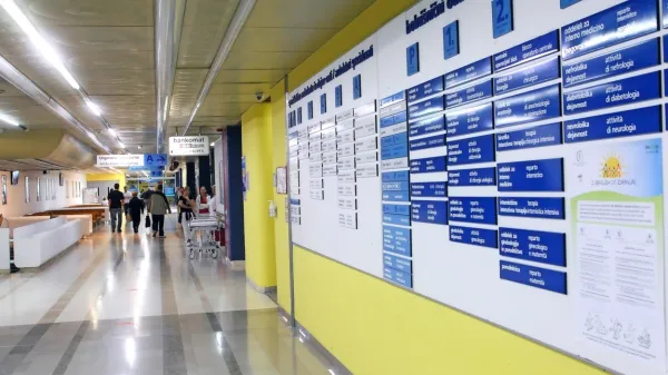Izdatki za zdravstvo so se močno povečali, pravijo v Vzajemni, zato 
bodo jeseni podražili premijo dopolnilnega zdravstvenega zavarovanja. Drugi dve zavarovalnici za zdaj podražitve ne načrtujeta. 