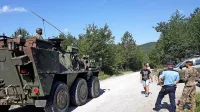 Od ponedeljka policistom pri  nadzoru obmejnega območja po 
maga dodatnih 35 vojakov.
