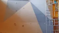 Doslej neizkoriščena stena dvorane Edmunda Čibeja bo poslej 
služila plezanju.