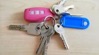 Policija išče lastnike ključev