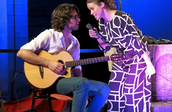 Alba&Leo sta Alba Nacinovich in Leo Škec.