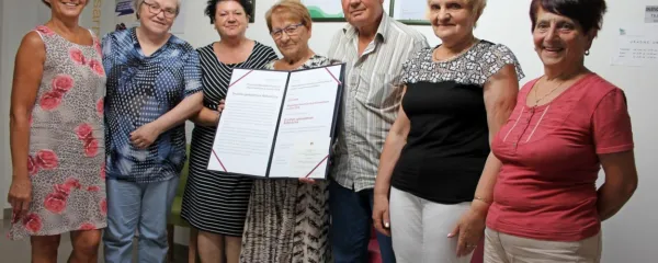 Ajdovski upokojenci svoj čas, znanje in izkušnje namenjajo 
pomoči drugim starejšim. 