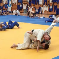 Olimpijska prvakinja Tina Trstenjak (zgoraj) je glavni slovenski 
adut tudi za kolajno na svetovnem prvenstvu. 