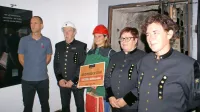 Nuša Butala, polmilijonta  obiskovalka turističnega rudnika, ob 
njej Davor Vodopija, Jože Pavšič, Tatjana Dizdarević in Martina 
Peljhan.