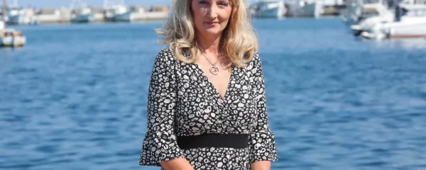 Vesna Mikolič