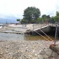 Marjetica je v sodelovanju z Gasilsko brigado Koper hudournik 
včeraj zajezila in  preprečila iztok hudourniških vod v morje.