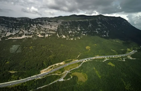 Primorska hitra cesta na Rebrnicah