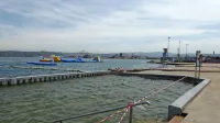 Na predlog NIJZ so s  kopališča začasno  izvzeli  otroški bazen,  kopanje v njem in ob  iztočnem kanalu  preventivno še  vedno odsvetujejo.
