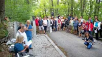 Ob slovenščini in italijanščini je bilo  na tokratnem pesniškem 
sprehodu  slišati tudi rezijanščino in arabščino.