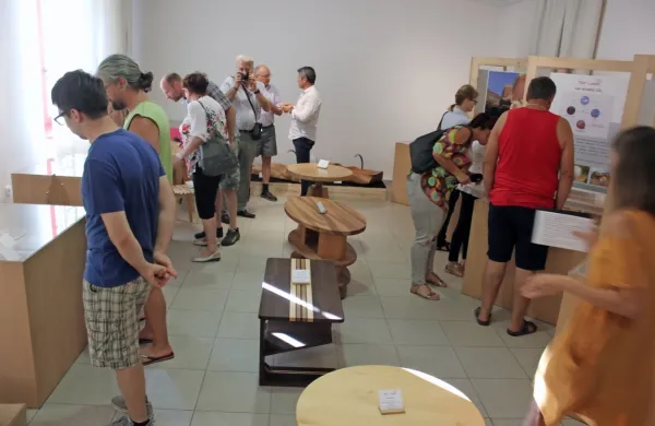 Razstava Čar lesa bo v Notranjskem muzeju Postojna na ogled še 
do 9. septembra.