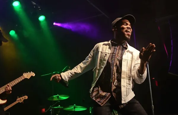 Anderson .Paak bo jutri nastopil v Ljubljani, v sredo pa v Pulju. 
