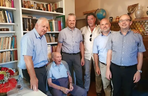 Pahorju čestitali tudi Pivčani