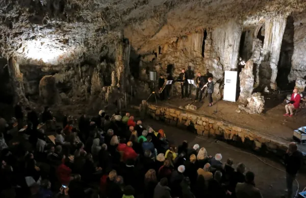 Jama Vilenica, jama naša vsakdanja
