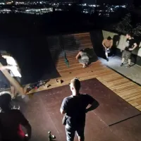 Pri gradnji mini rampe ni bilo urnikov, včasih je trajala tudi do 
poznih večernih ur.