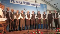 Hrušiški fanti so na Vojskem navdušili z žalostno-veselimi pesmimi 
o nekdanjem življenju v domači Hrušici in okolici.