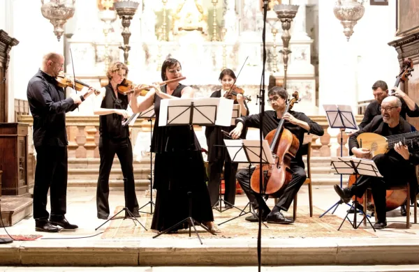  Festivalski ansambel Il terzo suono, ki je odprl Tartini festival, bo 
drevi nastopil še v Padovi. 