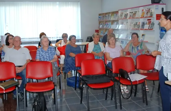  Največ zanimanja je že vsa leta za učenje tujih jezikov, zato bodo 
tudi letos imeli kar tri skupine angleščine in dve italijanščine.