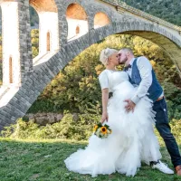 Šejla Ajdinoska in Jakob Golob si prizorišča poroke nista izbrala 
naključno.