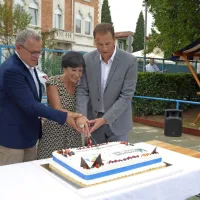Vključevanja v družbo se ni mogoče učiti v instituciji