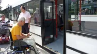 Prilagoditve za invalide koristijo tudi drugim skupinam uporabnikov. 