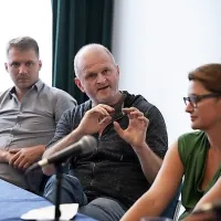 Zakaj sta se slovenska literatura in film ločila?