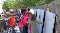 Na Dnevu evropskega sodelovanja v Parku Škocjanske jame so 
udeleženci s pomočjo interaktivnih tabel razmišljali o Evropski 
uniji.