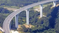 Viadukt Črni Kal je bil na prvi naslovnici dnevnika Primorske 
novice.