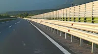 Na testnih protivetrnih poljih bodo začeli meriti burjo.