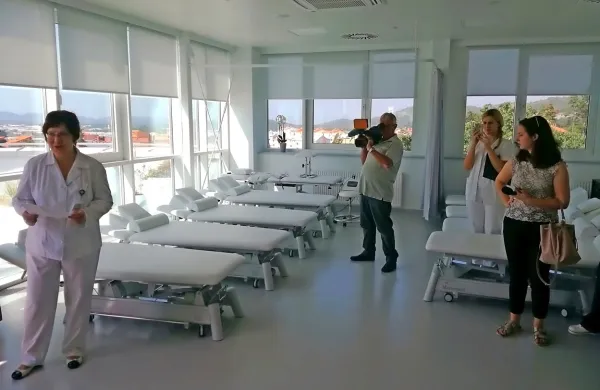 V sežanski bolnišnici, ki je nedavno odprla prenovljeni oddelek za 
rehabilitacijo (na fotografiji), se  borijo s kadrovsko stisko.