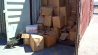 Pri delu uslužbencem finančne uprave pogosto pomagajo tudi 
službeni psi, ki so izurjeni za odkrivanje prepovedanih drog in 
tobačnih izdelkov. 