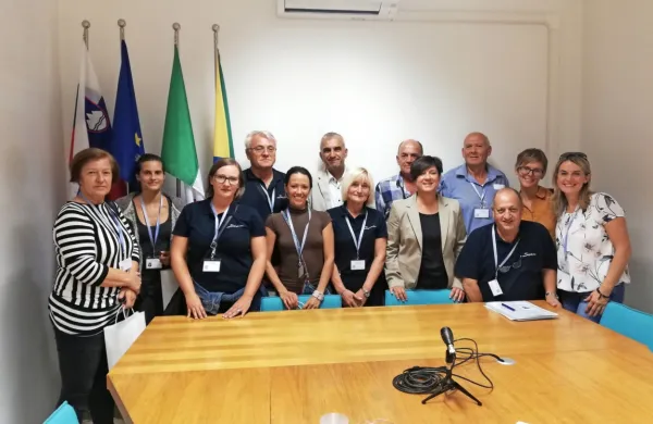Ankaranske prostovoljce je ob prvi obletnici Sopotnikov gostil 
župan Gregor Strmčnik. 