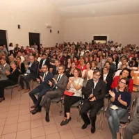 Dočakali 200 let in dobili prizidek