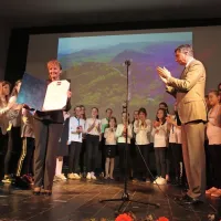 Dočakali 200 let in dobili prizidek