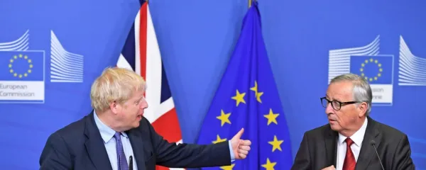Žogica je na strani Londona
