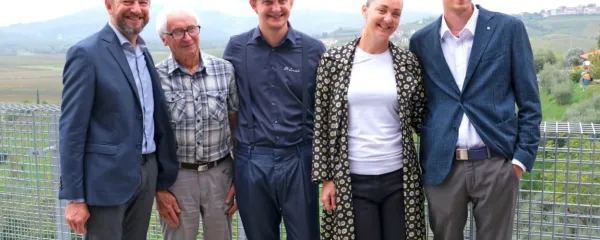 Simčičevi iz Vipolž (z leve): Aleks, Edi, Jure, Martina Alma in 
Jakob 