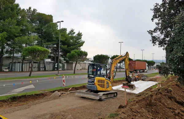 Začeli so graditi kolesarsko stezo in pešpot